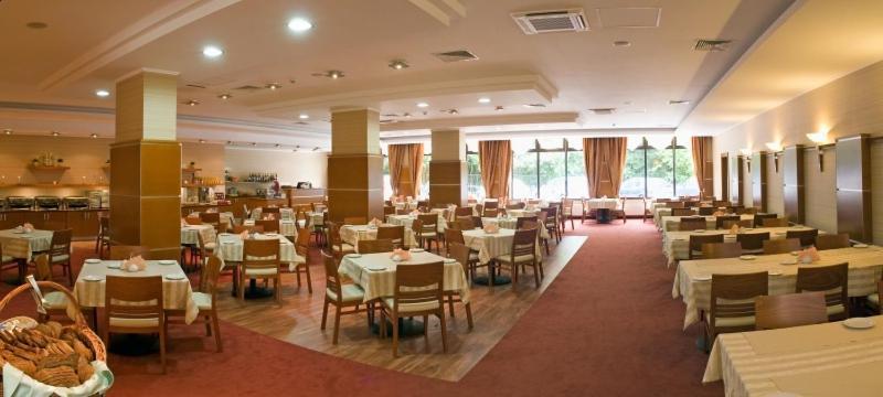 Pensjonat Tadeusz I Apartamenty W Darlowku Дарлувко Экстерьер фото